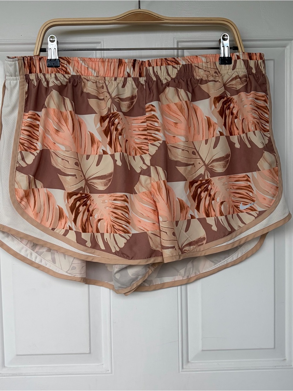 •Nike• Dri-FIT Tropical Print Running Shorts w/Attached Briefs – Size XL